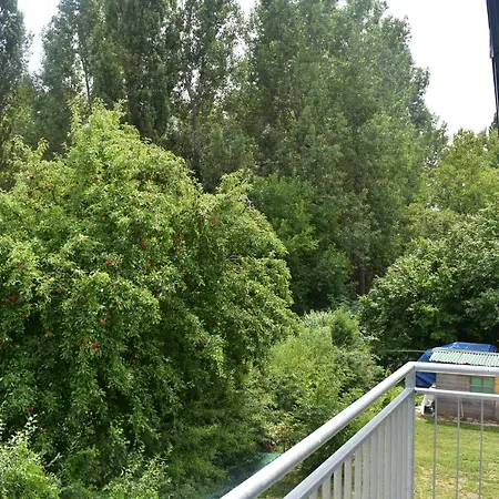 Sziget Vendégház *